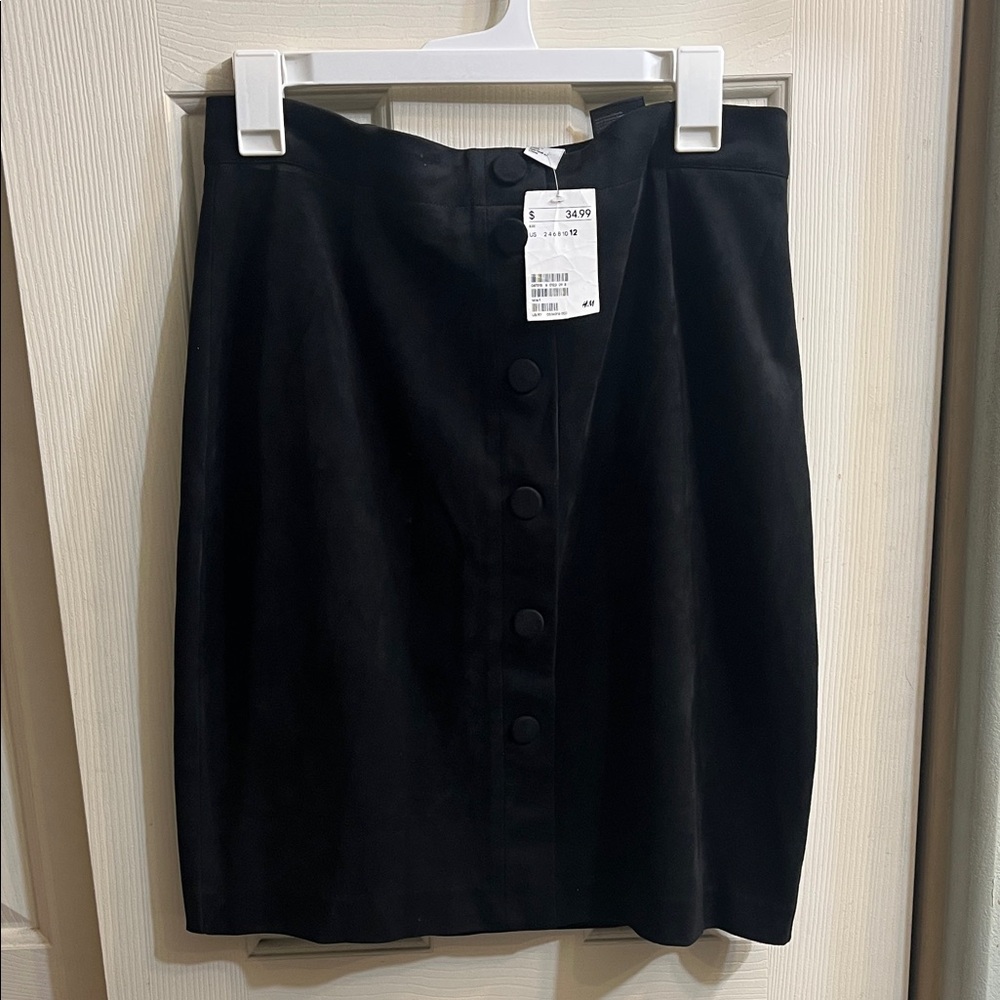 H&M Black Pencil Skirt with Button Detail